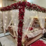 Luxury First Night Rose Bed Décor