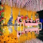 Luxury Mehndi Stage Floral Décor