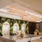 Luxury White Floral Wedding Stage Décor